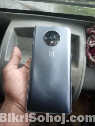 OnePlus 7T